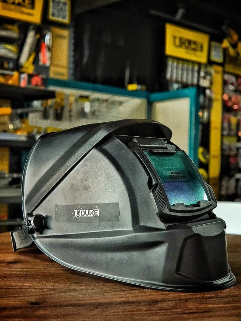 CARETA SOLDAR INTELIGENTE UDUKE (HT2142)✅ Oscurecimiento automático✅ Sensores al arco✅ Regulació (1).webp