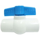 LLAVE BOLA PVC LISA 1 1/2" 
